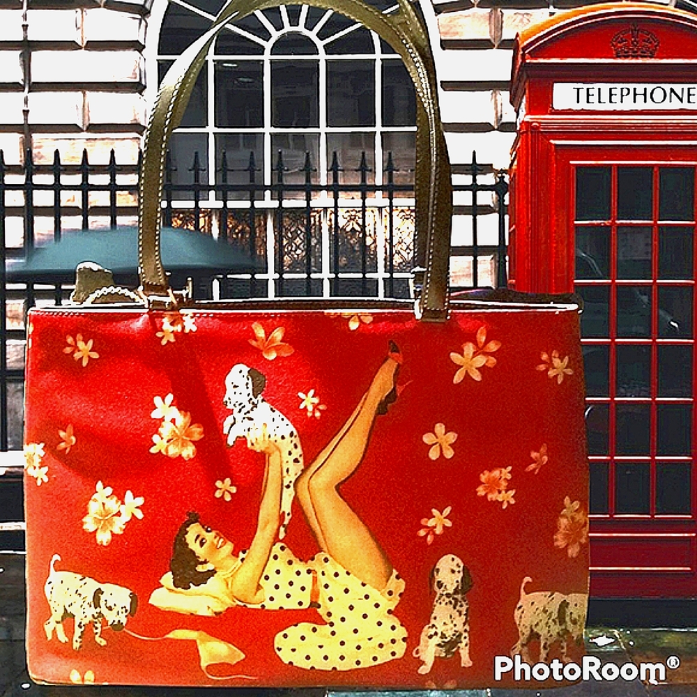 Pin Up Girl Purse - Picture 8 of 10